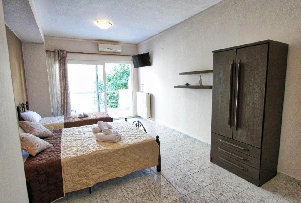 Arianna 9 Kavala